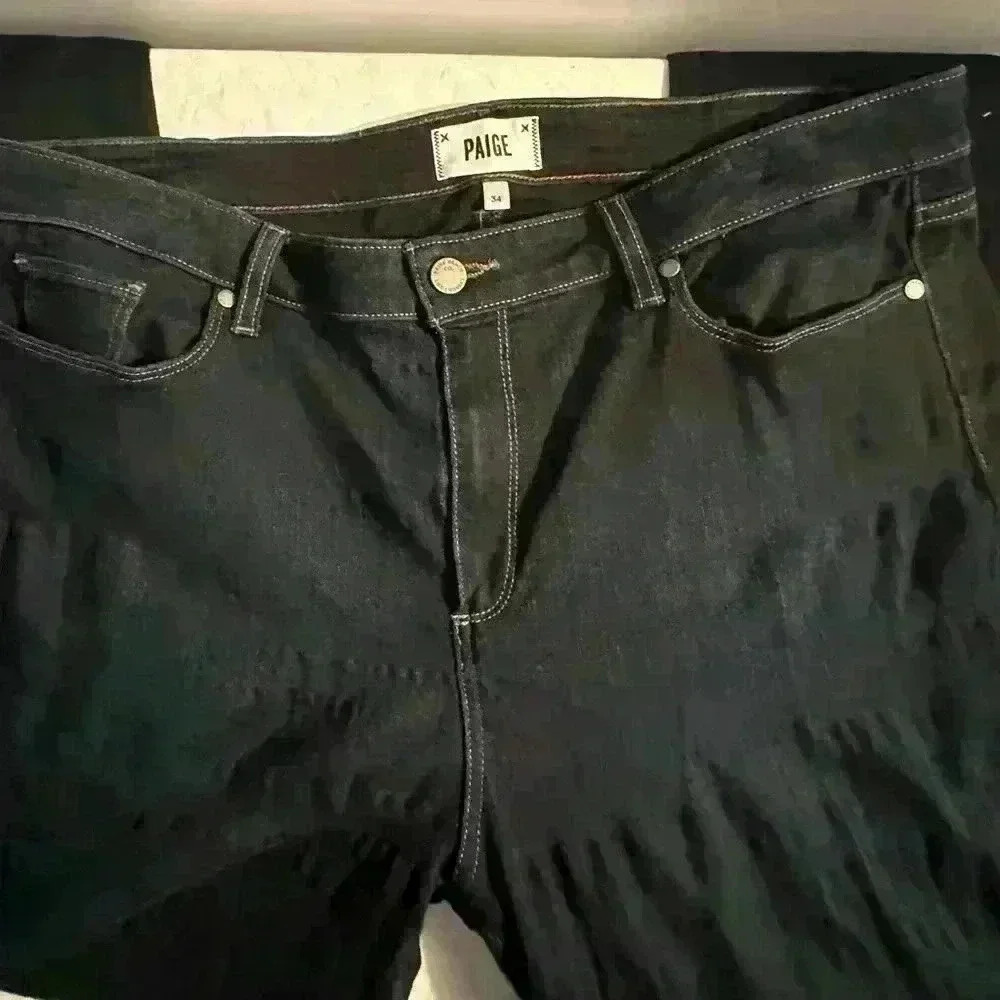 Size 34 or 18 Paige Jeans — Skinny leg soft fabric - Picture 3 of 4
